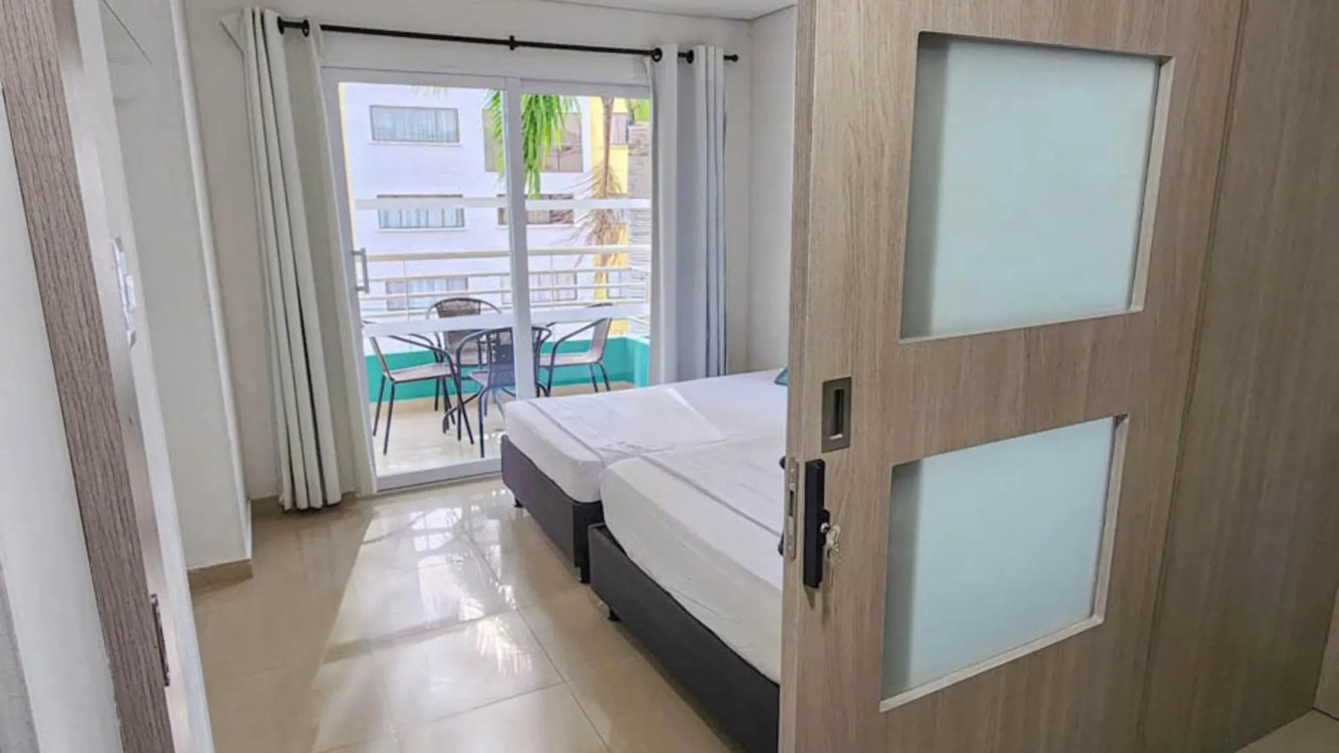 Apartamentos Brisa Rodadero Con Piscina - By Bedviajes Santa Marta