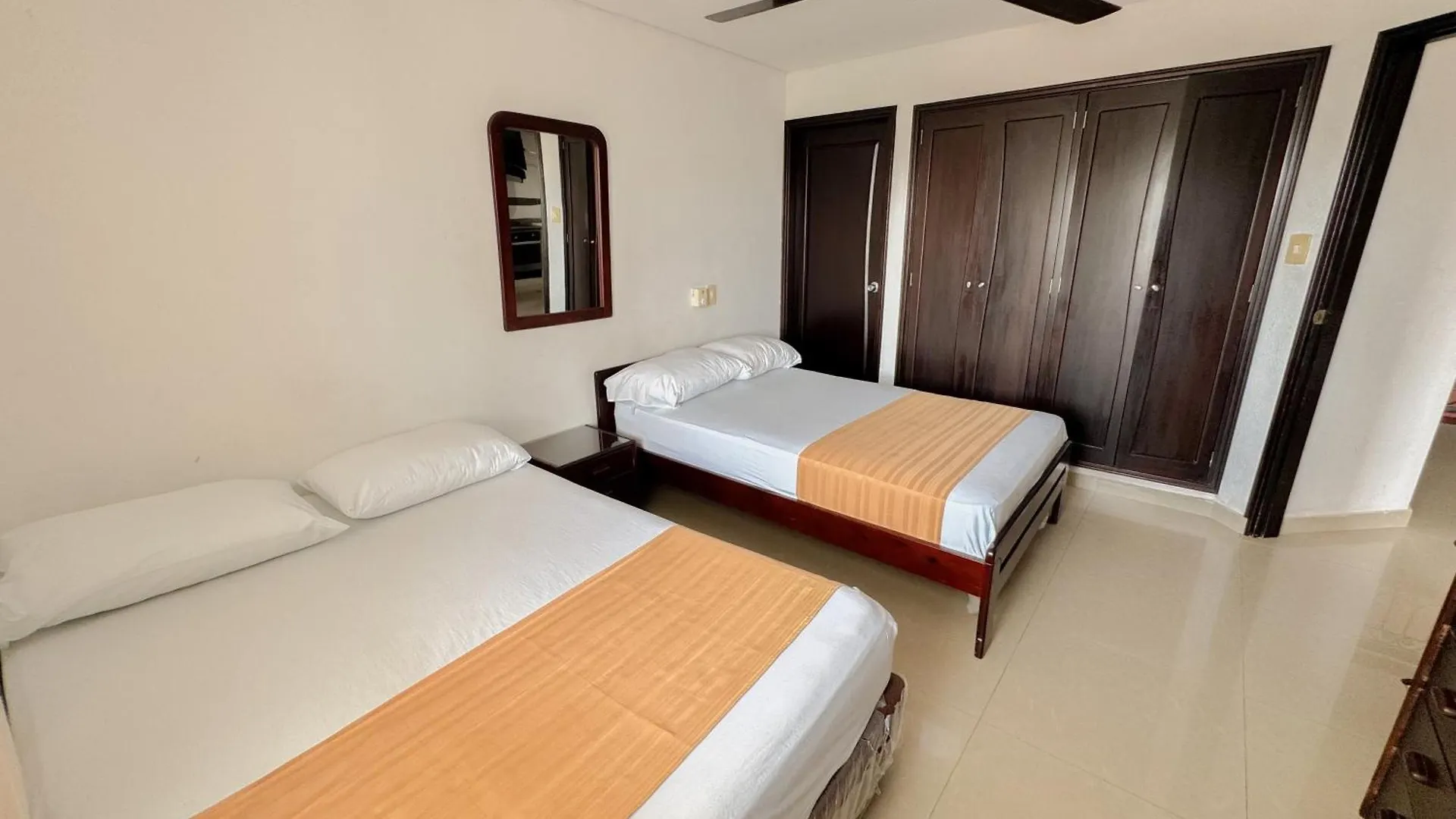Apartamentos Brisa Rodadero Con Piscina - By Bedviajes Santa Marta  Santa Marta (Magdalena)