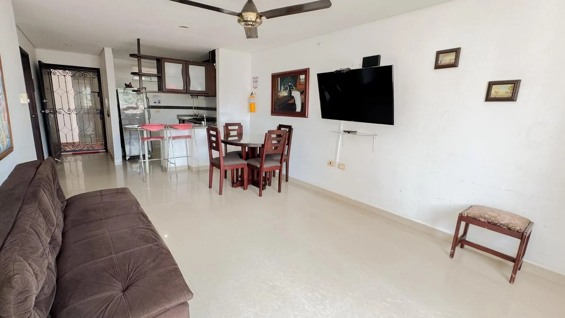 Apartment Apartamentos Brisa Rodadero Con Piscina - By Bedviajes Santa Marta  Colombia