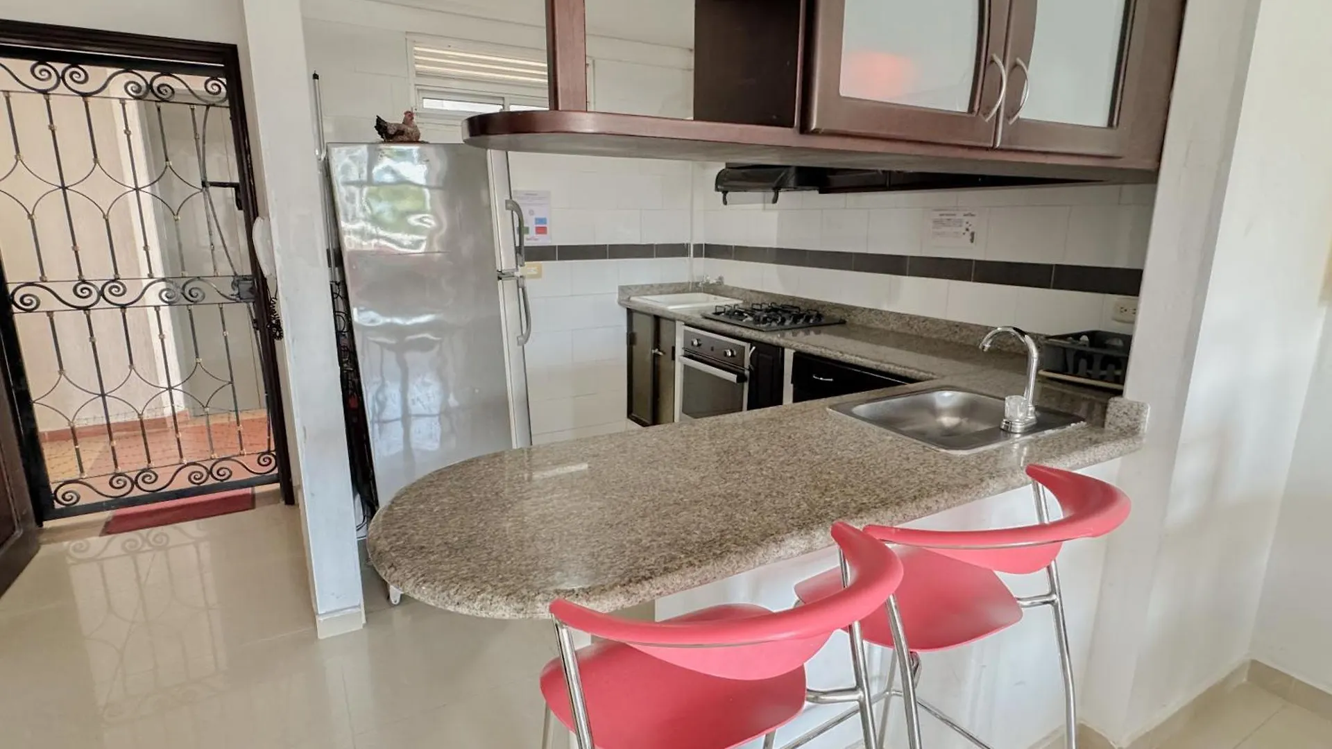 Apartamentos Brisa Rodadero Con Piscina - By Bedviajes Santa Marta